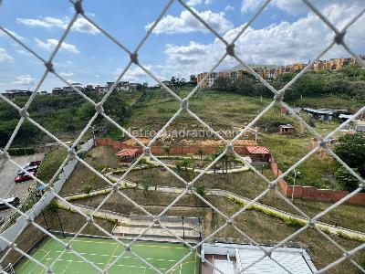 Apartamento en venta en Aguacatal, Cali · foto 10 de 19