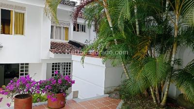 Casa de 4 alcobas en venta en Santa Teresita, Cali, 364 m² · foto 14 de 19