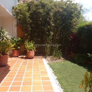 Casa de 4 alcobas en venta en Santa Teresita, Cali, 364 m² · foto 4 de 19