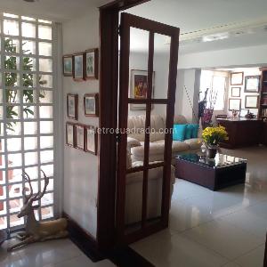 Casa de 4 alcobas en venta en Santa Teresita, Cali, 364 m² · foto 7 de 19