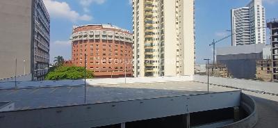 Apartaestudio en venta en Santa Monica Chipichape, Cali, 30 m² · foto 2 de 11