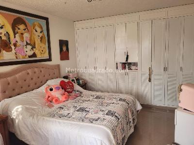 Apartamento de 3 alcobas en venta en El Ingenio, Cali, 120 m² · foto 12 de 19