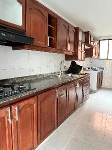 Apartamento de 3 alcobas en venta en La Arboleda, Cali, 157 m² · foto 9 de 13