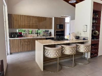 Casa de 4 alcobas en arriendo en Rozo, Palmira · foto 10 de 14