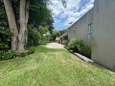 Casa de 4 alcobas en arriendo en Rozo, Palmira · foto 4 de 14