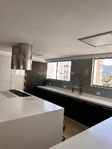 Apartamento de 5 alcobas en venta en Cali Normandia, Cali, 596 m² · foto 13 de 20