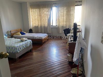 Apartamento de 3 alcobas en venta en Centenario, Cali, 297 m² · foto 16 de 19