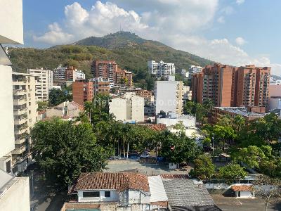 Apartamento de 3 alcobas en venta en Centenario, Cali, 297 m² · foto 19 de 19