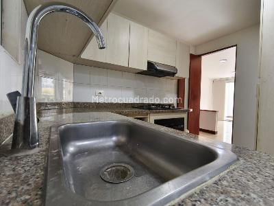 Apartamento de 3 alcobas en venta en Tejares, Cali, 112 m² · foto 8 de 15