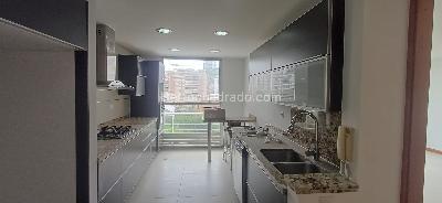 Apartamento de 4 alcobas en venta en Santa Rita, Cali, 220 m² · foto 4 de 20