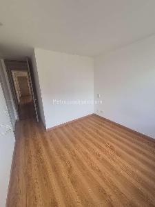 Apartamento de 3 alcobas en venta en Mazuren Colina, Bogotá, 59 m² · foto 9 de 20