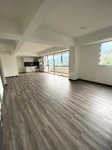 Apartamento de 2 alcobas en venta en Las Lomitas, Sabaneta, 90 m² · foto 2 de 15