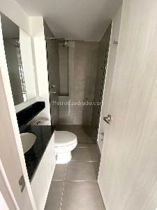 Apartamento de 2 alcobas en venta en Las Lomitas, Sabaneta, 90 m² · foto 10 de 15