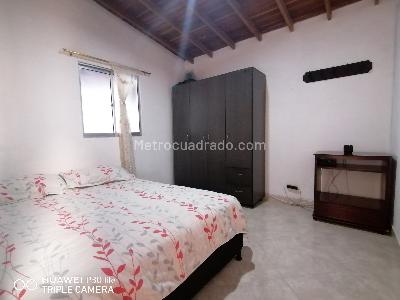 Casa de 3 alcobas en venta en Manrique Central, Medellín, 75 m² · foto 7 de 19