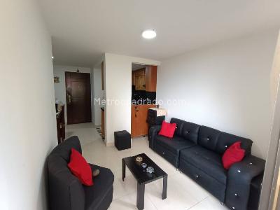 Apartamento de 3 alcobas en venta en Rodeo Alto, Medellín, 53 m² · foto 2 de 20