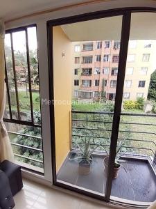 Apartamento de 3 alcobas en venta en Rodeo Alto, Medellín, 53 m² · foto 4 de 20