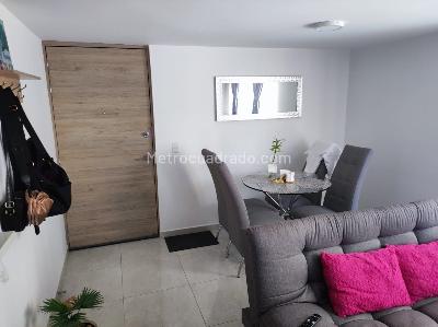 Apartamento de 3 alcobas en venta en Bello, Bello, 61 m² · foto 5 de 13