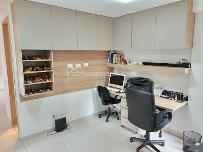 Apartamento de 3 alcobas en venta en San Jose, Sabaneta, 87 m² · foto 7 de 18