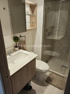 Apartamento de 3 alcobas en venta en San Jose, Sabaneta, 87 m² · foto 8 de 18