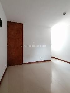 Apartaestudio en venta en La Candelaria, Medellín, 29 m² · foto 3 de 17