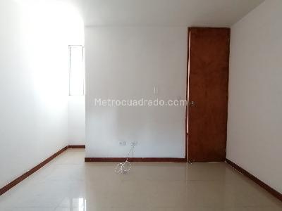 Apartaestudio en venta en La Candelaria, Medellín, 29 m² · foto 14 de 17