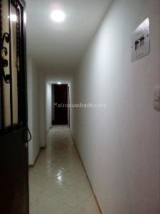 Casa de 3 alcobas en venta en Bombona, Medellín, 134 m² · foto 4 de 19