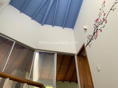 Casa de 4 alcobas en venta en El Poblado, Medellín, 264 m² · foto 18 de 20