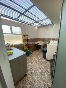 Apartamento de 3 alcobas en venta en Belen Rosales, Medellín, 210 m² · foto 18 de 20