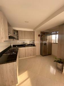 Apartamento de 3 alcobas en venta en Belen Rosales, Medellín, 210 m² · foto 5 de 20