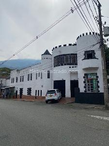 Casa de 5 alcobas en venta en Prado, Medellín, 200 m² · foto 4 de 7