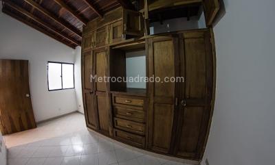 Apartamento en venta en Prado, Medellín · foto 7 de 20
