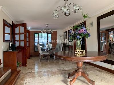 Casa de 5 alcobas en venta en Alto De Las Flores, Sabaneta, 1000 m² · foto 7 de 20