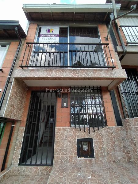 2-Level Family House in Buenos Aires