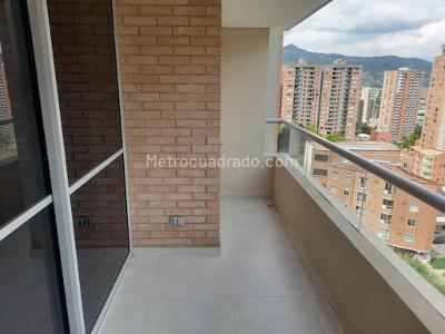 Apartamento de 3 alcobas en venta en Asdesillas, Sabaneta, 78 m² · foto 14 de 20