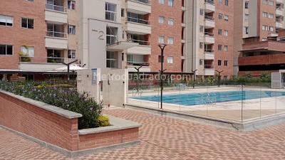 Apartamento de 3 alcobas en venta en Asdesillas, Sabaneta, 78 m² · foto 2 de 20