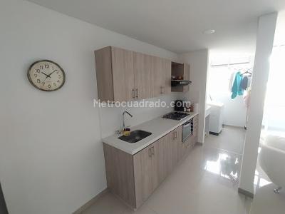 Apartamento en venta en El Salado, Envigado · foto 3 de 15