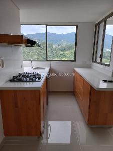 Apartamento de 3 alcobas en venta en San Jose, Sabaneta, 96 m² · foto 2 de 14