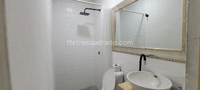 Apartaestudio en venta en Laureles, Medellín, 33 m² · foto 5 de 13