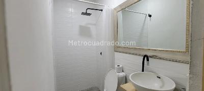 Apartaestudio en venta en Laureles, Medellín, 33 m² · foto 5 de 13