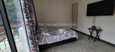 Apartaestudio en venta en Laureles, Medellín, 33 m² · foto 10 de 13