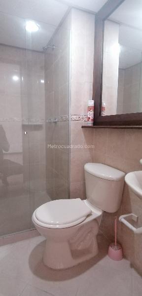 Apartamento de 2 Alcobas en Boston cerca a Av. Oriental - 8