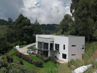 Casa de 5 alcobas en venta en Alto De Palmas, Envigado · foto 2 de 13