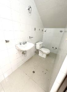 Casa de 5 alcobas en venta en El Poblado, Medellín, 470 m² · foto 18 de 20