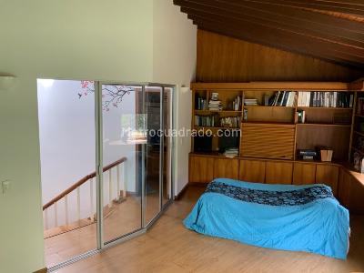 Casa de 4 alcobas en venta en Los Balsos, Medellín, 417 m² · foto 19 de 20