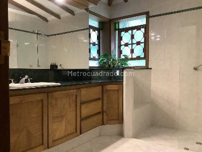 Casa de 4 alcobas en venta en Los Balsos, Medellín, 1524 m² · foto 17 de 20