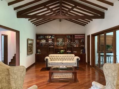 Casa de 4 alcobas en venta en Los Balsos, Medellín, 1524 m² · foto 5 de 20