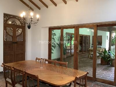Casa de 4 alcobas en venta en Los Balsos, Medellín, 1524 m² · foto 7 de 20