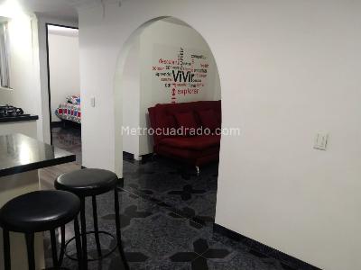 Casa de 3 alcobas en venta en Villas De Comfenalco, Bello, 94 m² · foto 5 de 16