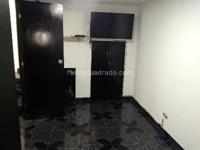 Casa de 3 alcobas en venta en Villas De Comfenalco, Bello, 94 m² · foto 12 de 16