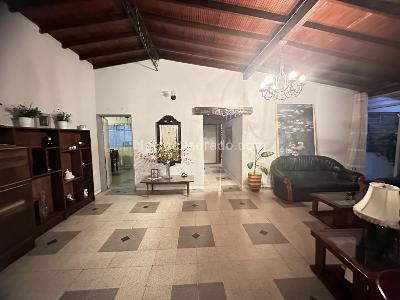 Casa de 5 alcobas en venta en Prado, Medellín, 576 m² · foto 6 de 20
